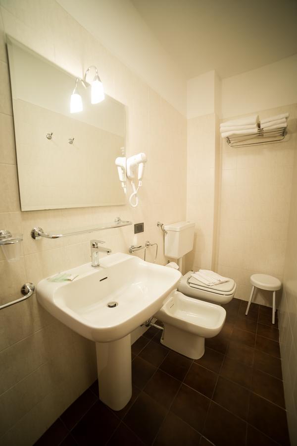 Hotel La Ruota Morbegno Zewnętrze zdjęcie